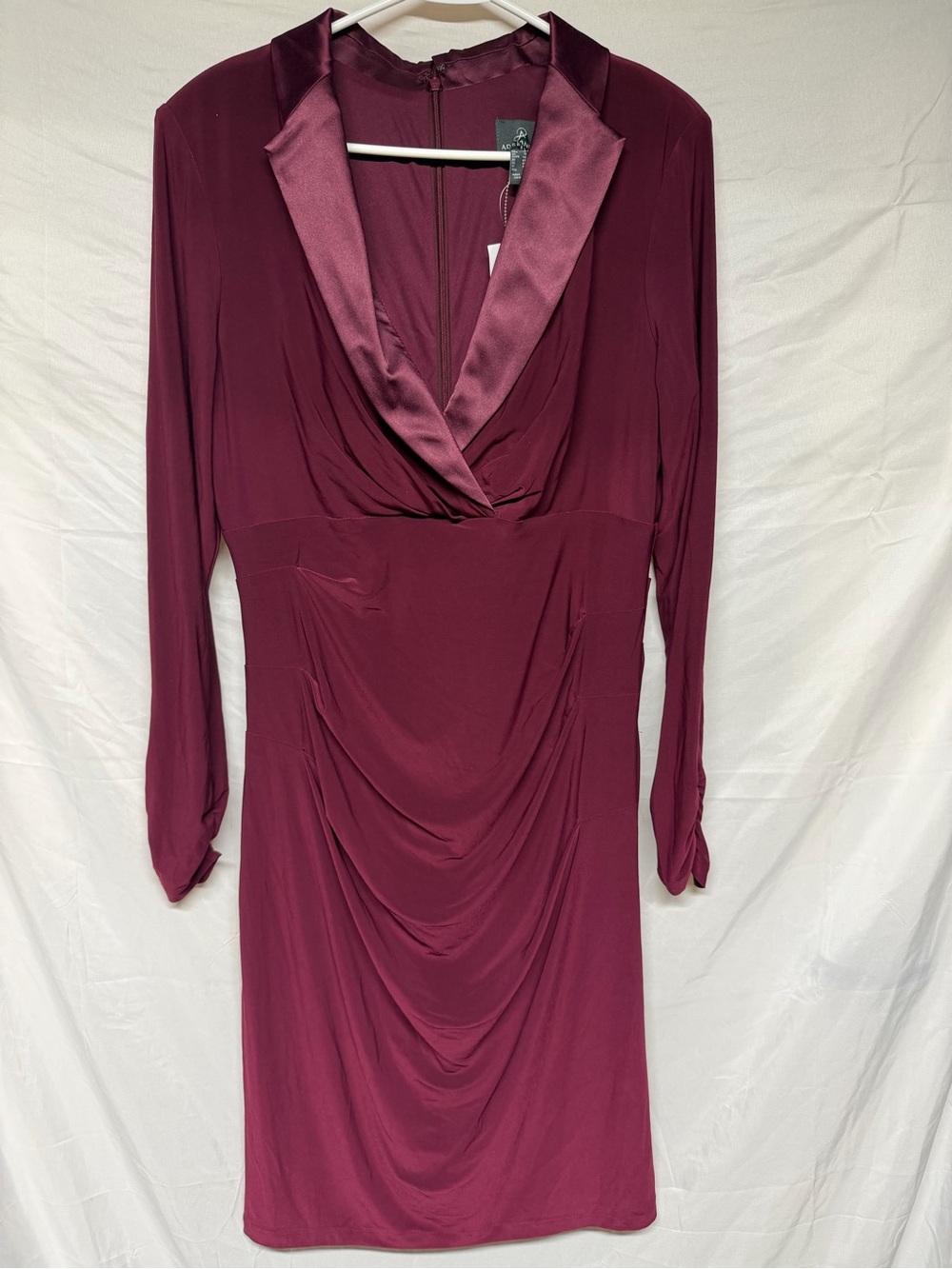 Adrianna Papell Dress Size 14 Burgundy Wine Satin Collar Ruched Cocktail NWT